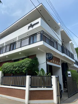 Renjana Bed and Breakfast Các khách sạn ở Mergangsan