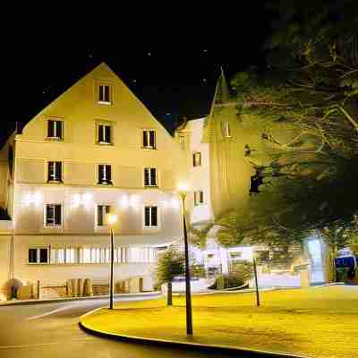 Hôtel l’Orée des plages Hotel Exterior