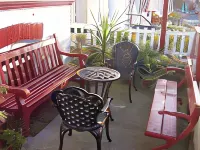 The Meltham Guesthouse Scarborough Hotels in Burniston