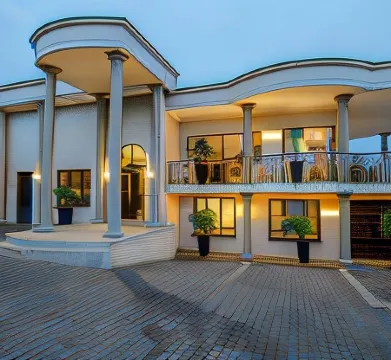 Sanchia Luxury Guest House