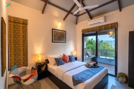 Zostel Homes Bhor (Near Pune) Отели в г. Varoti Kh.