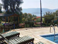 Selenes Pansiyon Hotels in Akbuk Mahallesi