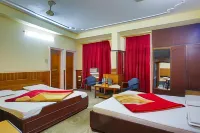 Hotel Raghunath Hoteles cerca de Botanical Garden, University of Jammu, Jammu