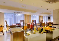 Pride Plaza Hotel, Ahmedabad - Cheap