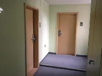 펜션 라즈켈러 Hagenow 호텔