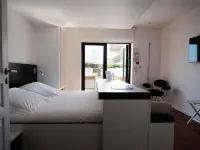 Le Grand Hotel de la Plage Hotels in Biscarrosse