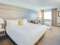 Living Stone Golf Resort Hotels in Simcoe County