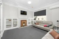 Horse and Jockey Hotel Homebush Hotels in Homebush West
