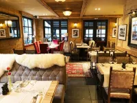 Chalet Hotel Le Castel Hôtels à : Argentière