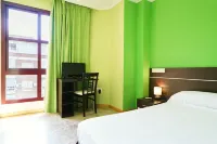 Hostal Frasca by Vivere Stays - Wifi
