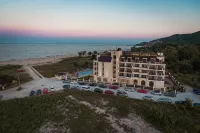 Sunny Castle Hotel - All Inclusive and Free Parking Hotels in 