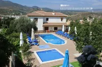 Hostal y Apartamento Rural Los Naranjos Hôtels à : Melegis