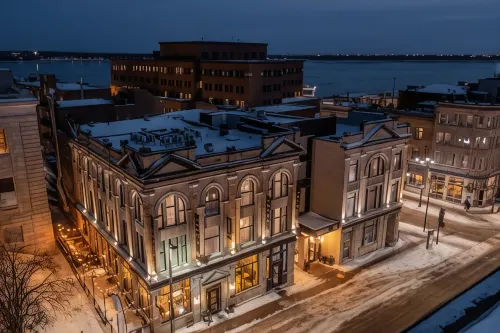 Hotel Oui Go! Hotels in Trois-Rivieres
