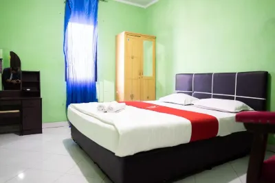 Hotel Ratu Ayu 2 Lampung Mitra RedDoorz Hotel di Sukabumi Indah