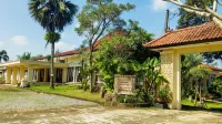 Pendopo 45 Resort Hotel dekat Tugu monas sasak panjang