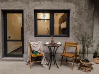 Innwoods Hotel - Homestays