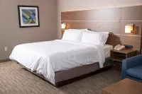 Holiday Inn Express Toledo West - Napoleon, an IHG Hotel