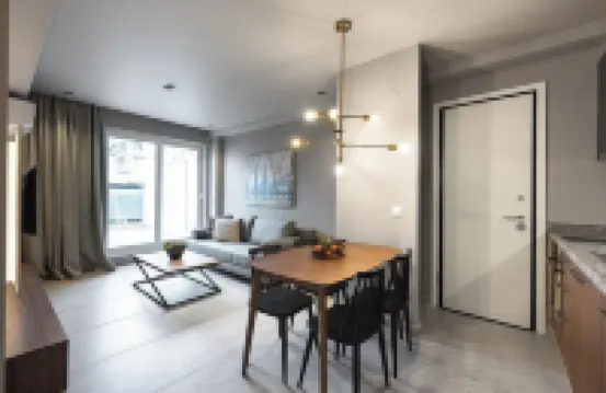 Big Apple Aprts, Nilie Hospitality Mgmt