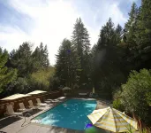 The Occidental Lodge - 3-Star
