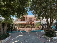 카사 크레스포  호텔