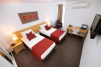 Edge Apartment Hotel - balcony