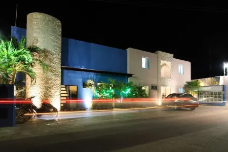 Hostal Gayser