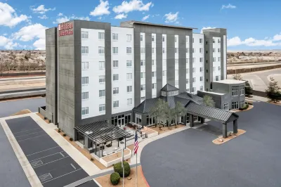 Hilton Garden Inn Albuquerque Uptown Các khách sạn gần Trinity Southwest University