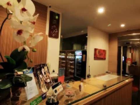 Pondok Keluarga Osamaliki Hotels in Sidorejo