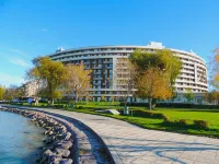 Club218 Wellness Apartments Hotel di 