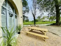 Le Moulin du Vivier فنادق في Villespy