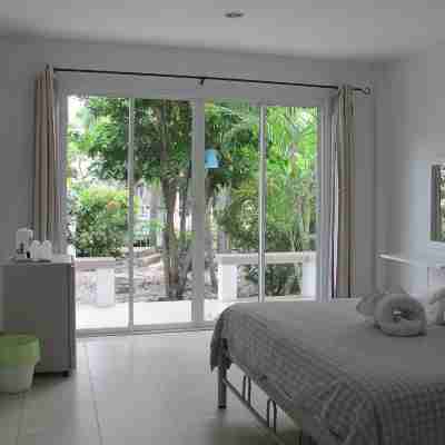 ชาลี บังกาโลว์ Rooms