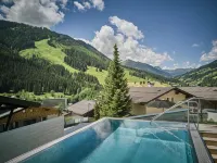 Hotel Astrid Mit Panoramapool & Inklusive JokerCard - 4 estrellas