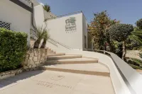 Hotiday Room Collection - Mattinata Faraglioni Hotels in Mattinata