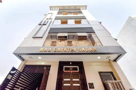 OnlyStay Maa Gaytri Inn