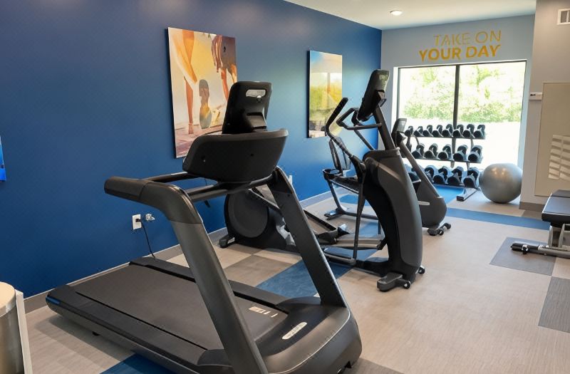 Comfort Inn & Suites Gallatin - Nashville Metro photo 2