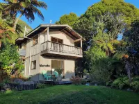 Te Nikau Retreat Hotels in 