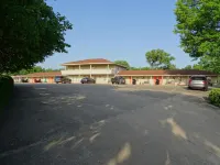 Best Budget Inn - Parkering