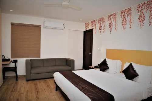 Vishnu Paradise - 2-Star