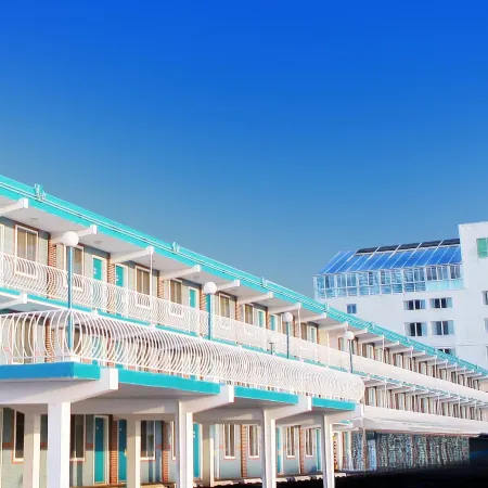 Bolero Resort