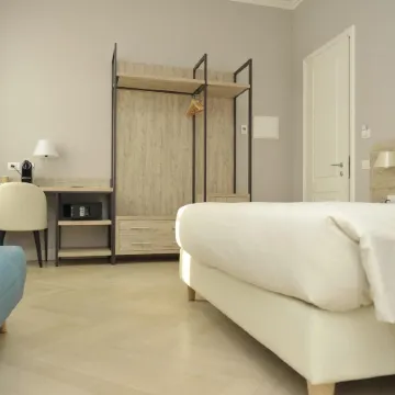 Bergamo Inn 43