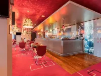 Ramada by Wyndham Sibiu - ที่มีบาร์