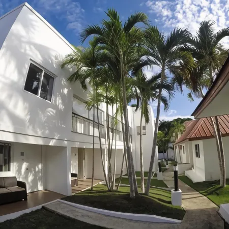 Heartland Hotel Serviced Rooms & Apartments.