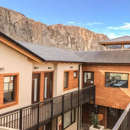 Senderos Aparts & Suites