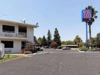 Motel 6 Chico, CA Hotel di Chico