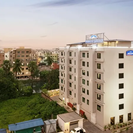 Howard Johnson by Wyndham Kolkata