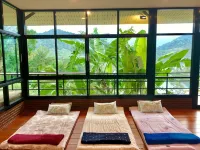 Baanhatsompaen homestay