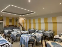Hotel Lukas Vegetarian & Vegan - parking