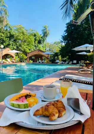 Orquideas Hotel & Cabañas