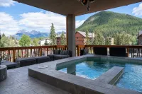 Moose Hotel and Suites - Bathtub