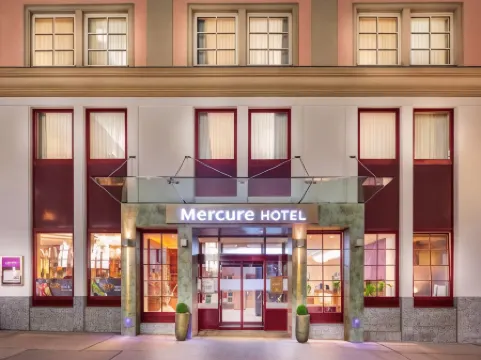Hotel Mercure Wien Zentrum Отели рядом с достопримечательностью «Церковь Святого Петра»